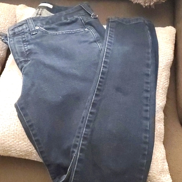 LC 2 pairs skinny jeans - Picture 6 of 6